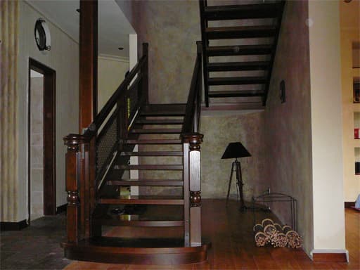 Wooden Stringer Staircases