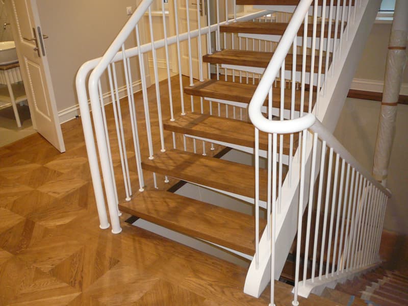 Wooden Stringer Staircases