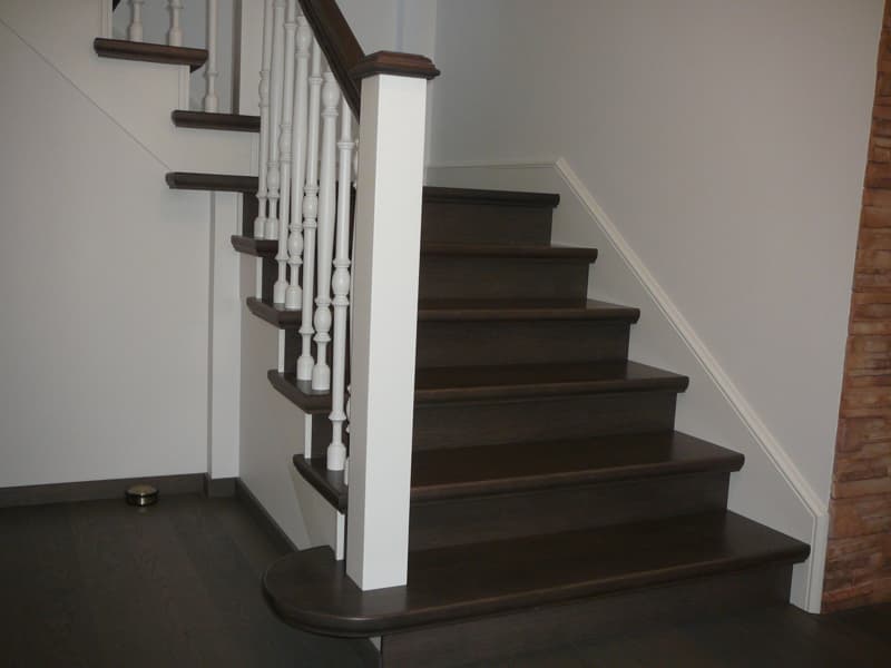 Wooden Stringer Staircases